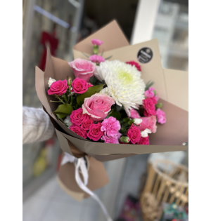 Vip soft pembe beyaz Anastasia  karma buket